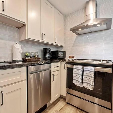 Hale Ono Loa 403- Top Floor, Ocean View, & Complete Modern Remodel Apartment Kahana ภายนอก รูปภาพ