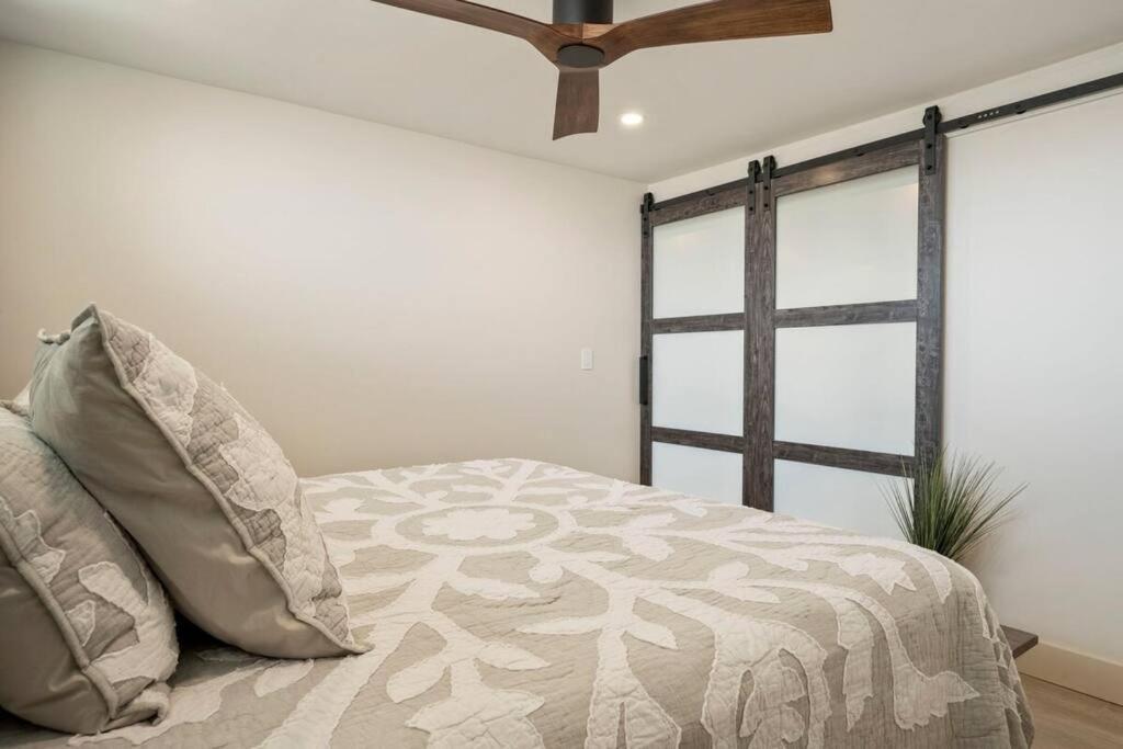 Hale Ono Loa 403- Top Floor, Ocean View, & Complete Modern Remodel Apartment Kahana ภายนอก รูปภาพ
