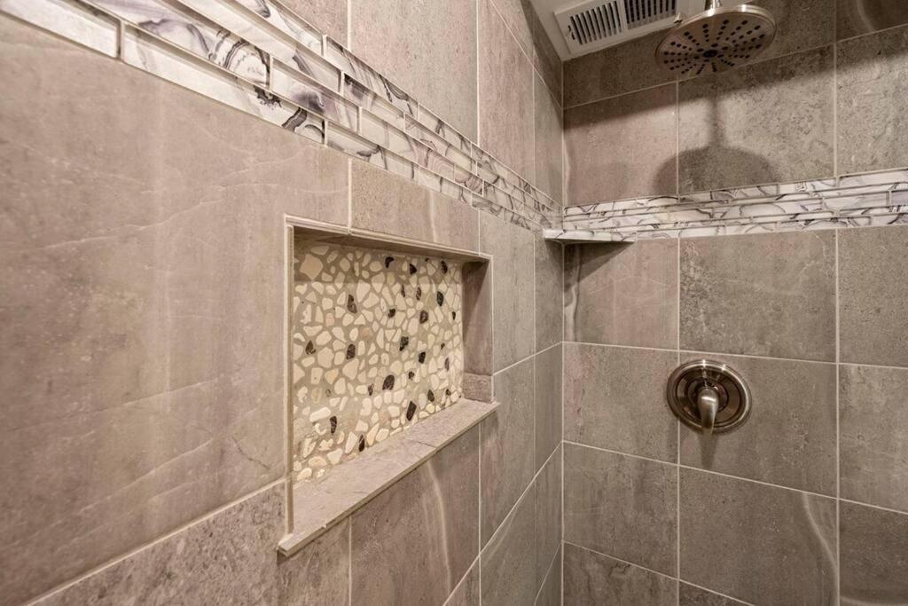 Hale Ono Loa 403- Top Floor, Ocean View, & Complete Modern Remodel Apartment Kahana ภายนอก รูปภาพ