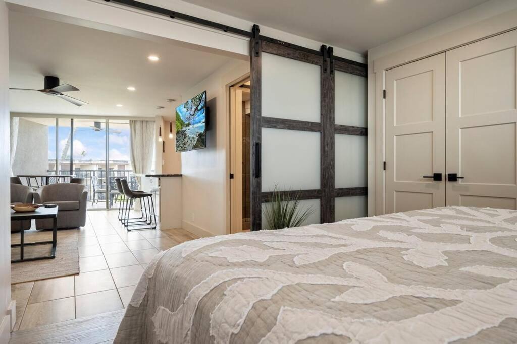 Hale Ono Loa 403- Top Floor, Ocean View, & Complete Modern Remodel Apartment Kahana ภายนอก รูปภาพ