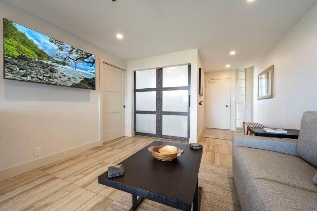 Hale Ono Loa 403- Top Floor, Ocean View, & Complete Modern Remodel Apartment Kahana ภายนอก รูปภาพ